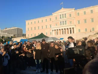 Νέα συγκέντρωση αλληλεγγύης για τον Πάνο Ρούτσι στο Σύνταγμα