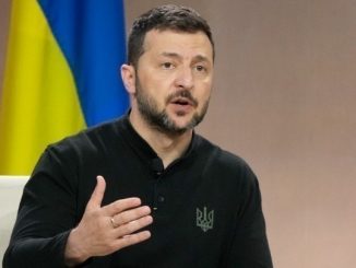 Ο Ζελένσκι κατηγορεί τη Ρωσία ότι αυξάνει το κίνδυνο πυρηνικού ατυχήματος